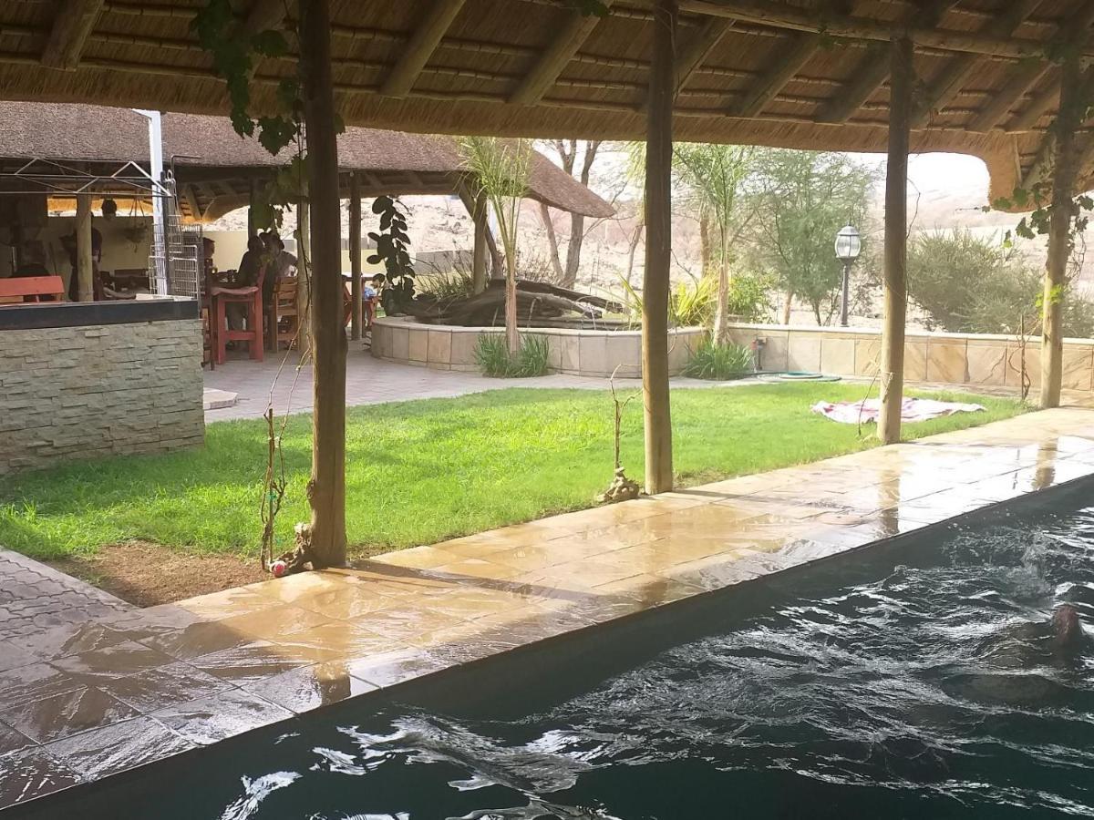 Uitkyk Guest Farm Hotel Usakos Eksteriør billede