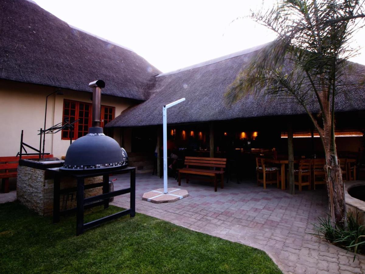 Uitkyk Guest Farm Hotel Usakos Eksteriør billede